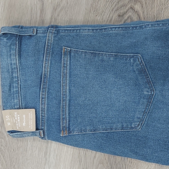Madewell high-rise skinny jeans - Picture 5 of 10